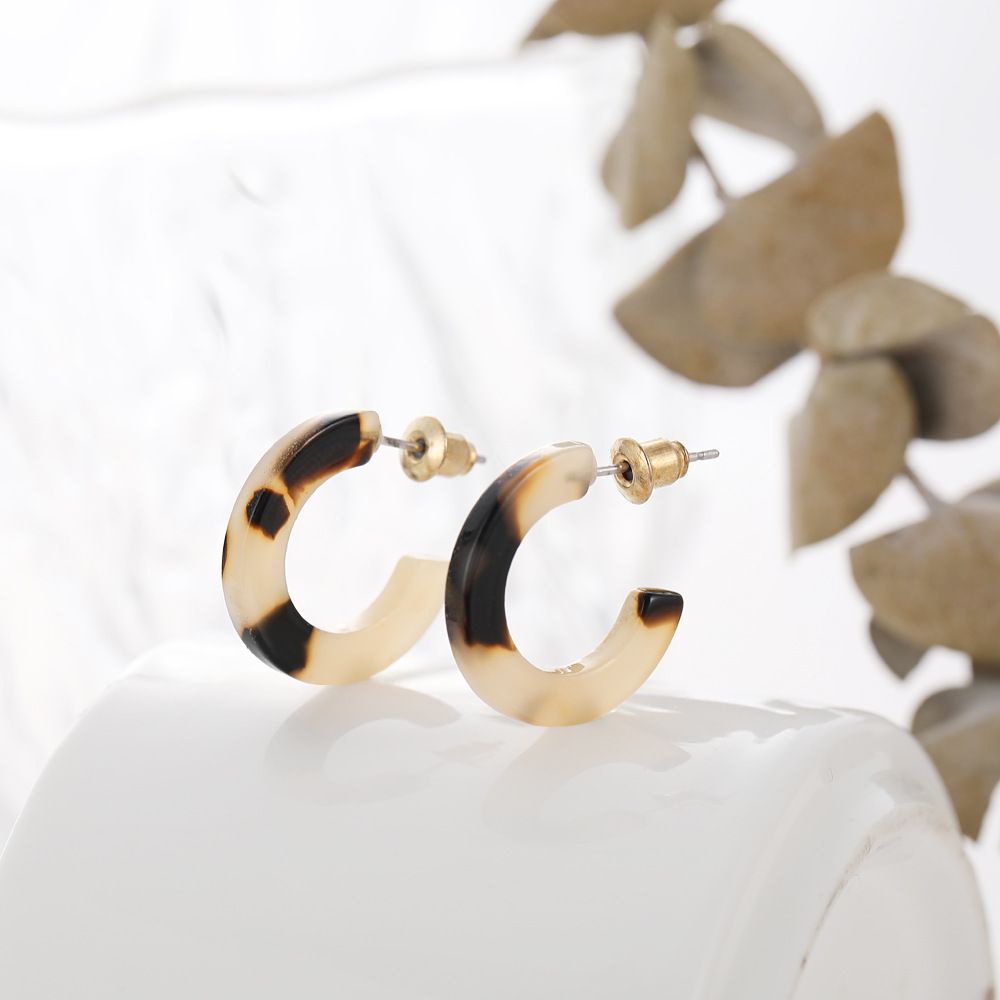 Khuyên Tai Vòng Chữ C Bằng Nhựa Acrylic Thanh Lịch Cho Nữ