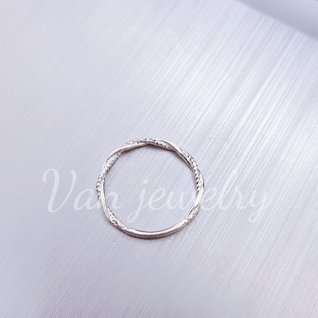 Nhẫn bạc nữ Nhẫn xoắn tết sợi bạc ta Van Jewelry V10009