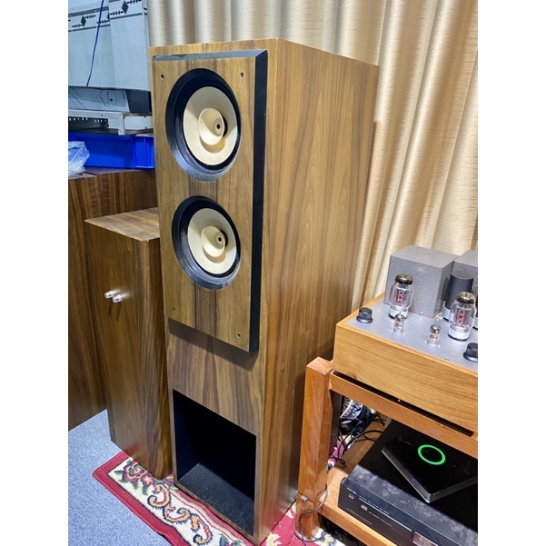 Loa toàn dai  Fostex lên thùng ma trận sang sịn