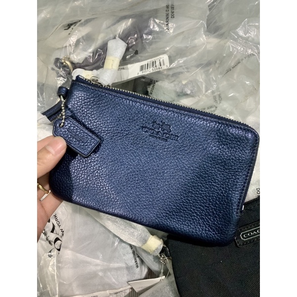 Ví coach móc tay khóa kéo da thật