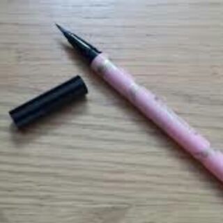 Kẻ mắt nước Koji Dolly Wink Liquid Eyeliner Deep Black