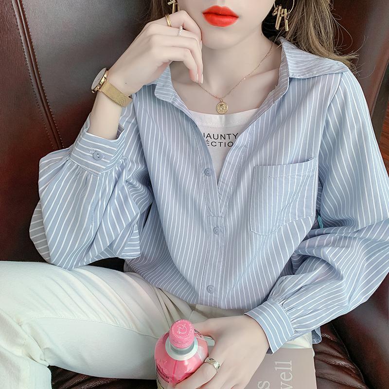 Áo sơ mi giả hai lớp tay dài dáng rộng họa tiết kẻ sọc mẫu 2022 thời trang