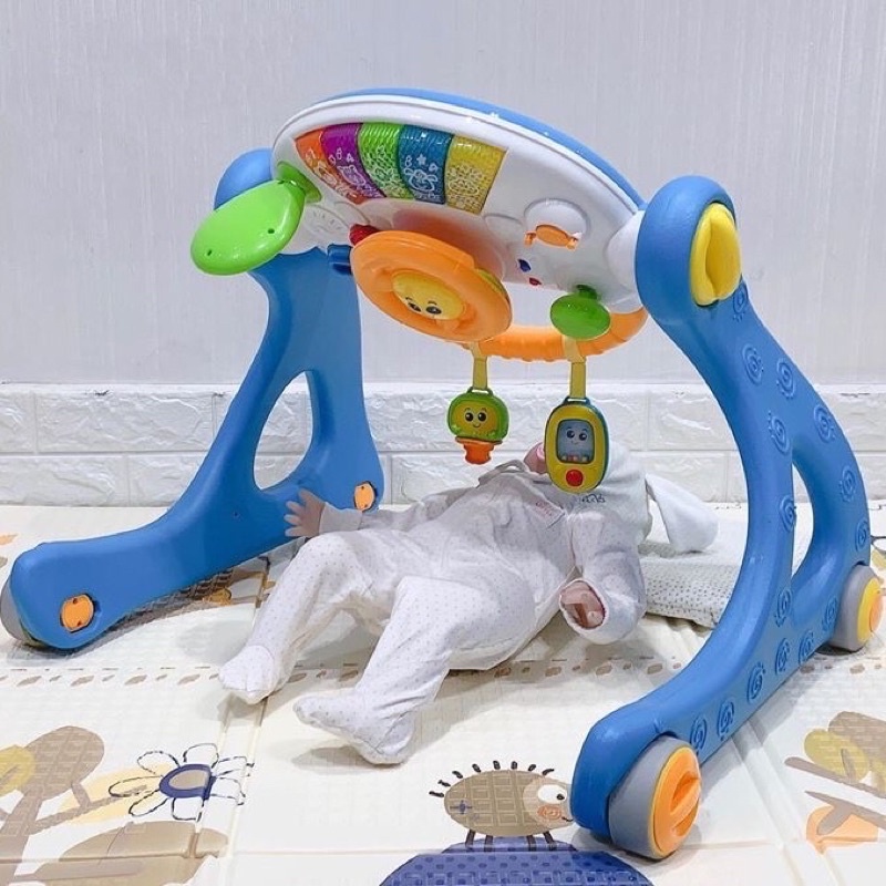 Kệ chữ A cho bé kết hợp bàn tập đứng, xe tập đi 5in1 Winfun 0846 chính hãng