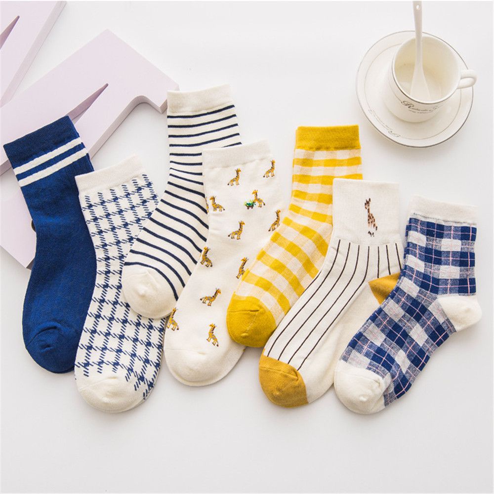 Đôi vớ cotton in hình hươu cao cổ hoạt hình dễ thương MIHAN1