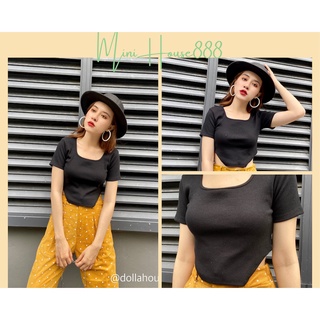 (Ảnh Thật , Sẵn ) Áo Cutout Màu Đen tay ngắn phối quần nhung tăm ống suông màu vàng chấm bi minihouse888