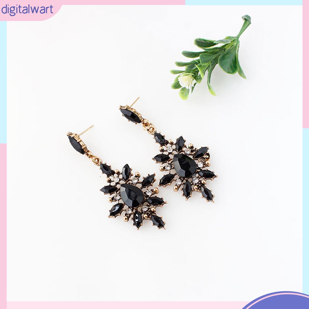 Hoa Tai Nữ Trang Dáng Dài Tạo Hình Độc Đáo