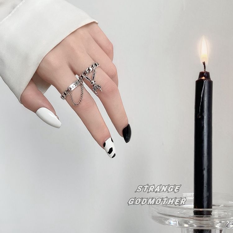 Nhẫn hở phối mặt hình thỏ phong cách retro cá tính