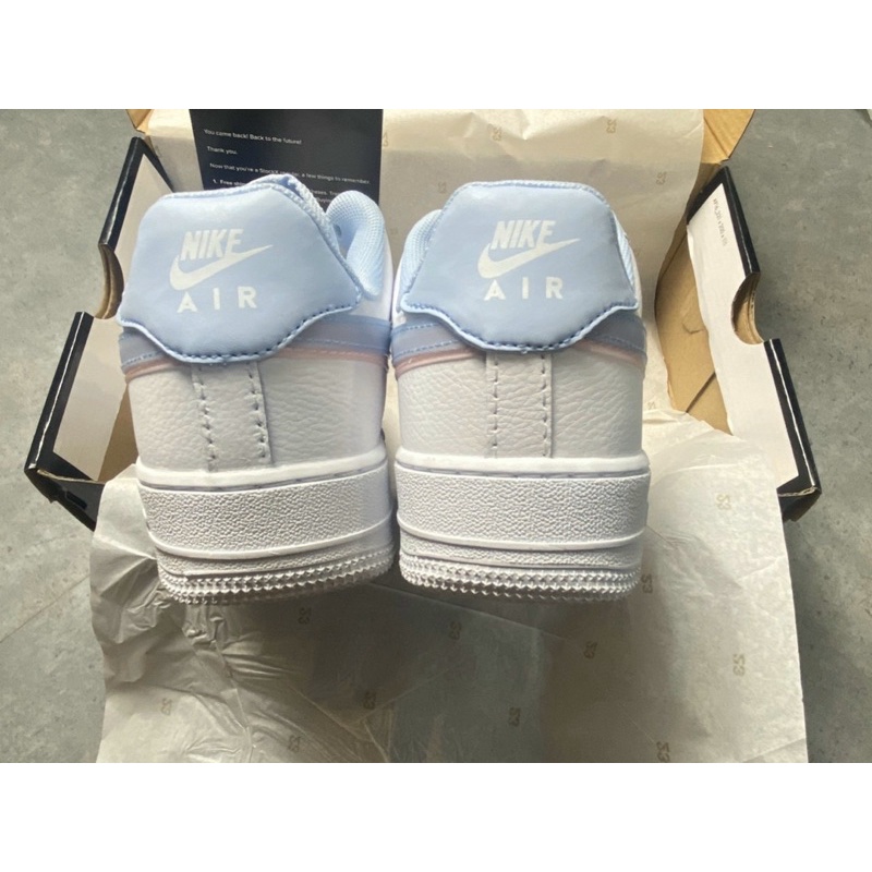 MINTSTOREGiày Sneaker Trắng Viền Phối Hồng Xanh Pastel