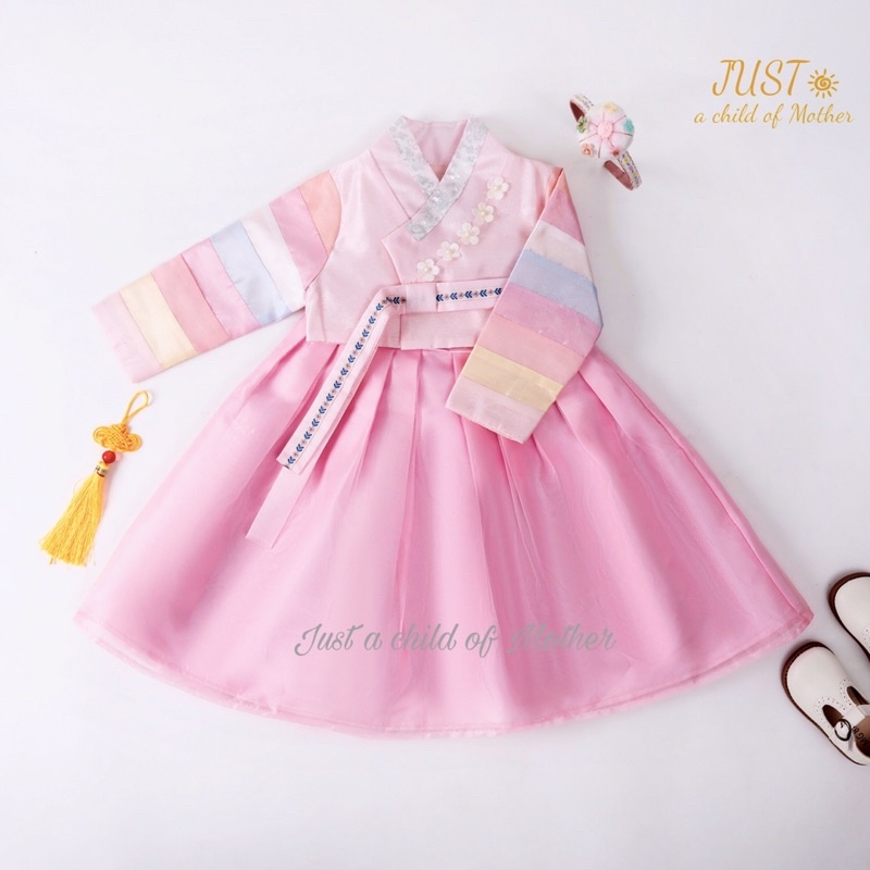 Váy Hanbok cho bé Gái ,Vải gấm Sa hàn dáng lửng màu Hồng sen nhẹ nhàng xinh xắn can tay phối màu lạ mắt