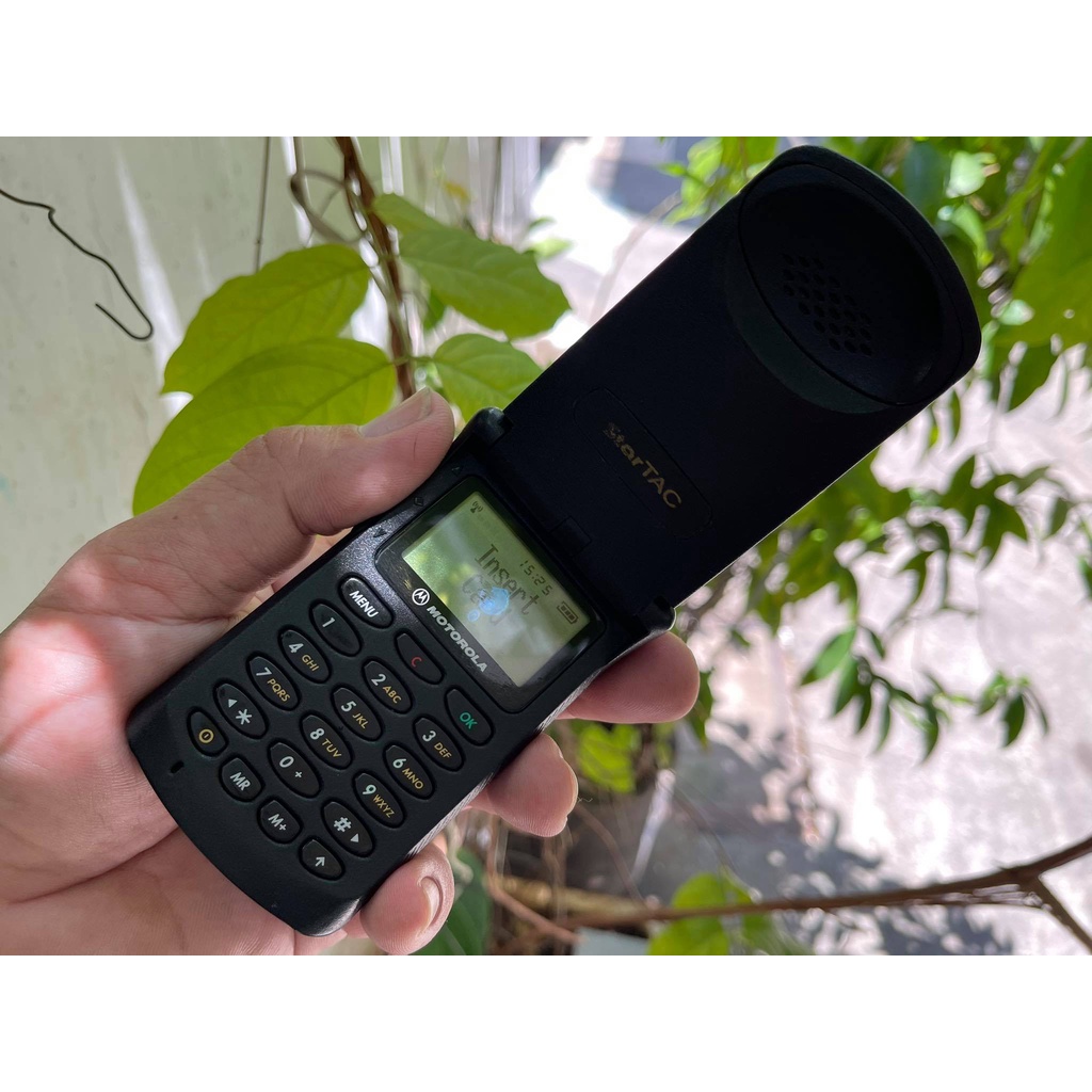 Điện thoại Motorola StarTAC chính hãng