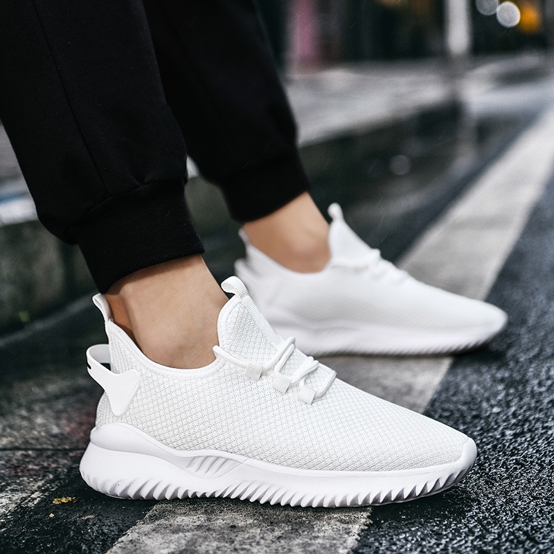 Giày Thể Thao Chống Trượt Siêu Nhẹ Thoáng Khí Thời Trang Cho Nam Và Nữ Size 36-46