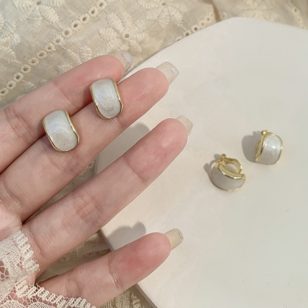 MOCHASHUKhuyên tai đính đá opal phong cách thanh lịch