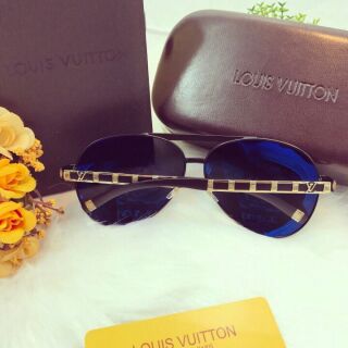 Kính Louis VUITTON