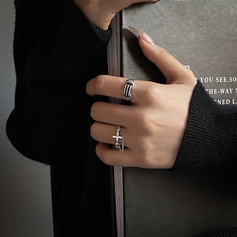 Nhẫn Hở Chất Liệu Thép Titan Hình Thánh Giá Phong Cách Hip Hop Cho Nữ