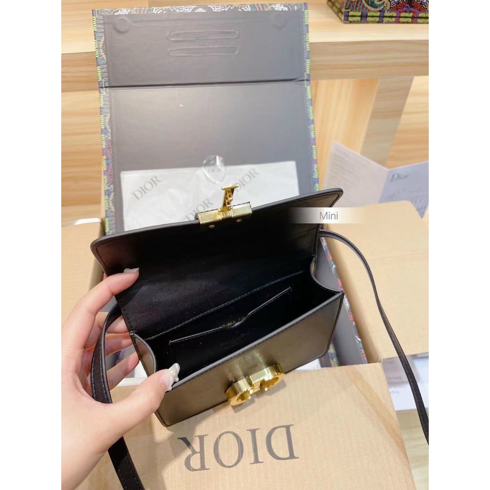 DI.OR MONTAIGNE MICRO