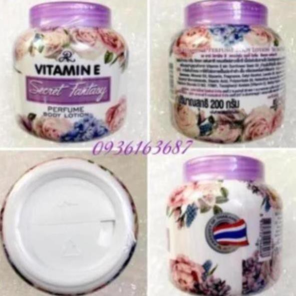 🌸Kem Aron Vitamin E hương nước hoa dưỡng da cấp ẩm chống nứt nẻ Thái lan 200g