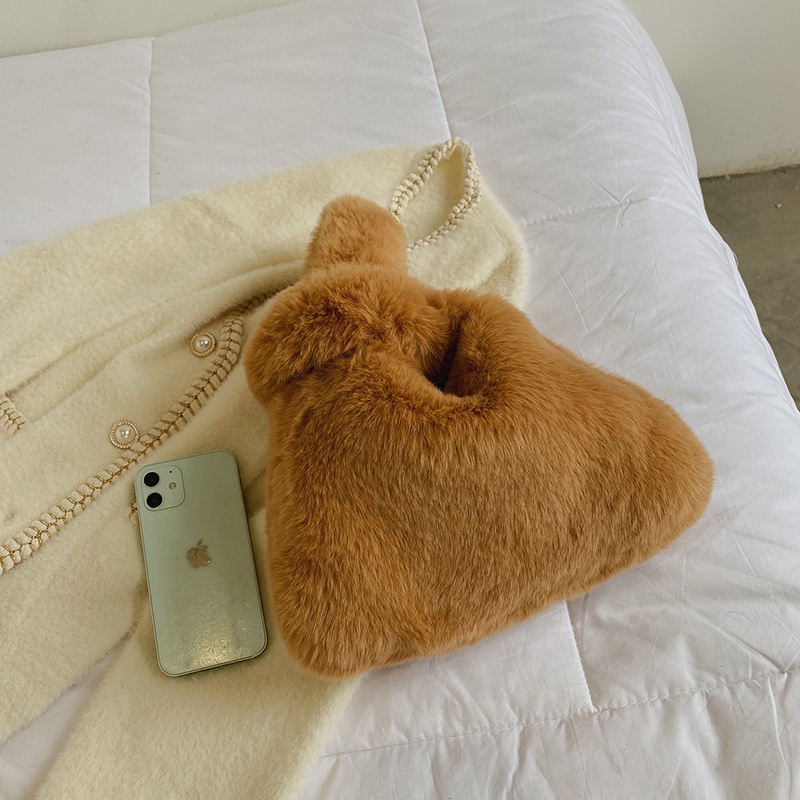 Túi xách CHAIKA KILTER phủ lông thỏ siêu mềm thiết kế bắt chéo thời trang sành điệu dành cho nữ