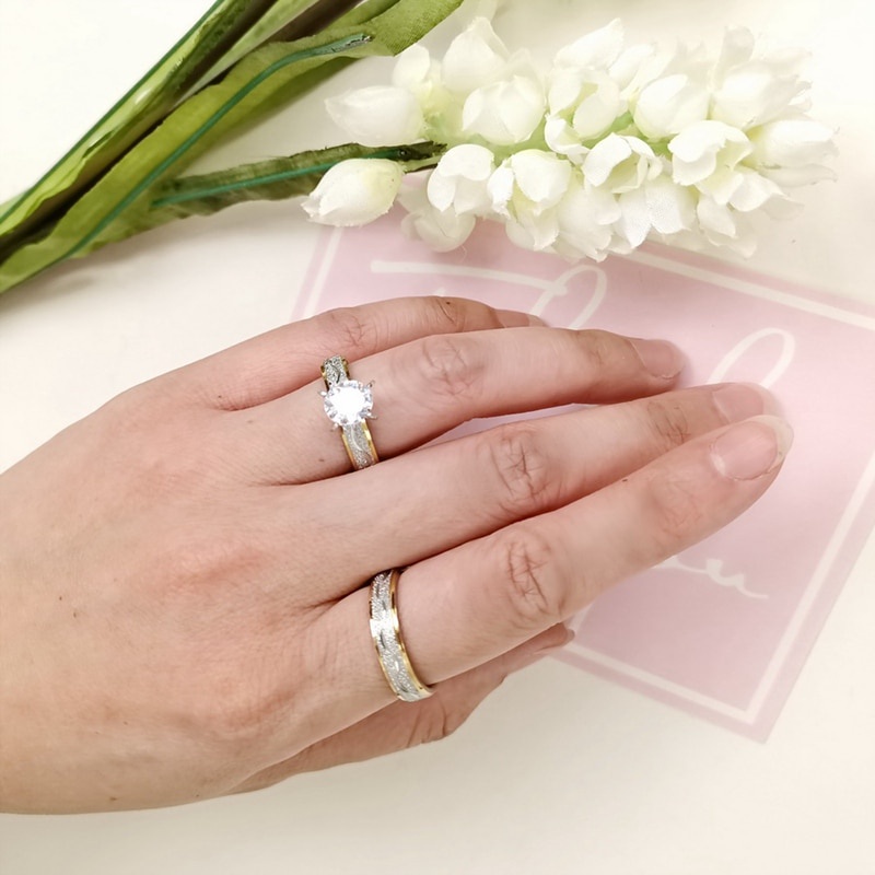 Nhẫn đính hôn bằng thép không gỉ đính đá zircon 4mm cho cặp đôi 5040