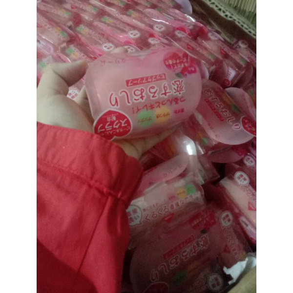 Xà phòng mờ thâm vùng mông, da dưới cánh tay trái đào Pelican Hip Care Soap - Soap Thâm Mông ( Kèm ảnh thật)