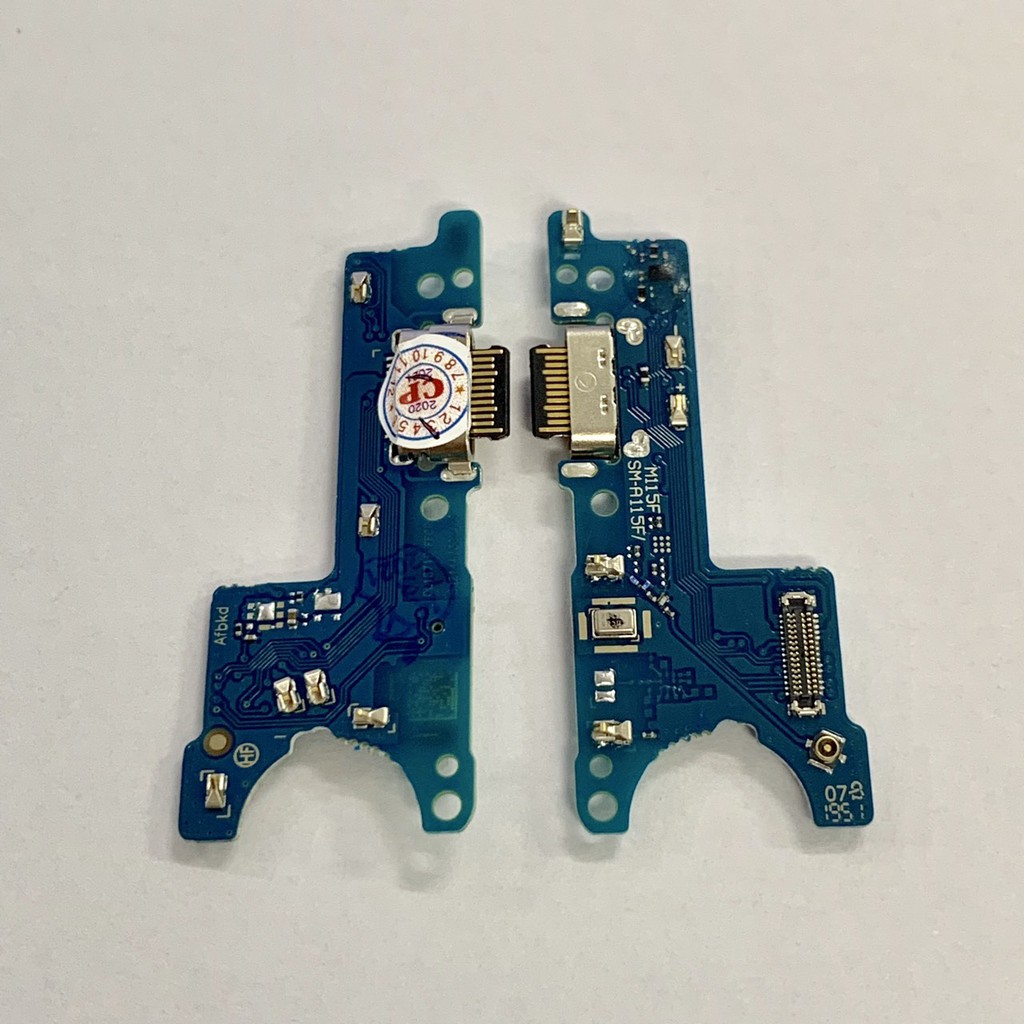 Cụm bo sạc Samsung A11 Zin