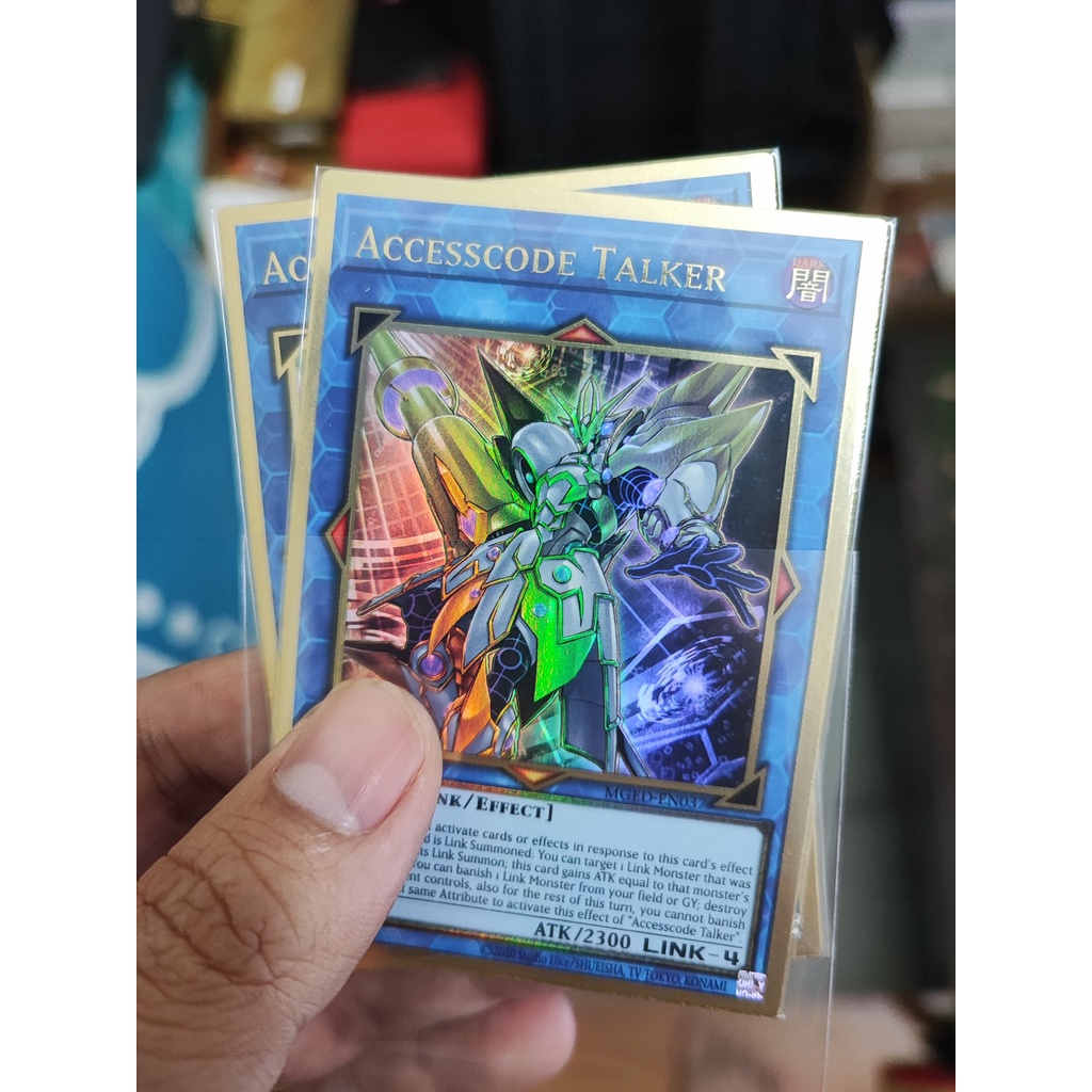 1 lá thẻ bài Accesscode Talker - MGED-EN037 - Premium Gold Rare Tem bạc
