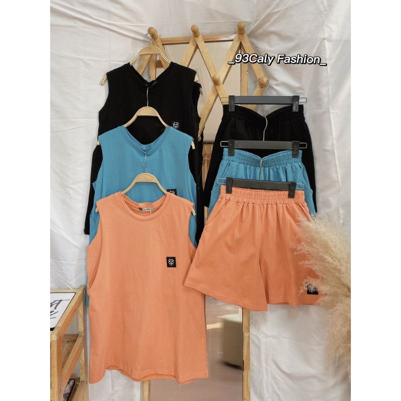 Pass bộ đồ tank top.