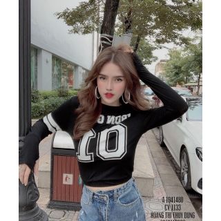 Áo thun kiểu croptop chữ to tay dài form 50 kg trở lại
