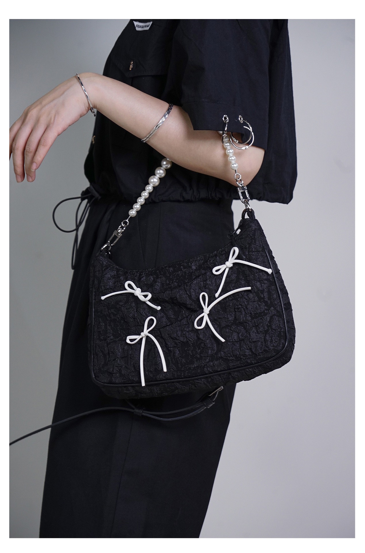 Black folds dark butterfly bag baguette bag pearl portable underarm bag messenger bag