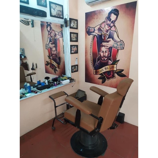Hình dán tường barber shop