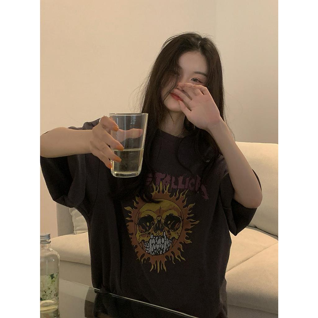 Áo thun cổ tròn in họa tiết phong cách Hàn Quốc sành điệu