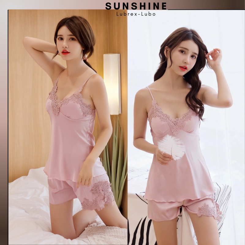 Bộ Đồ Ngủ Nữ Lụa Mặc Nhà Pijama Áo 2 dây  quần cộc có mút ngực dễ thương _SUNSHINE_BOCOCLUABONGHOA221