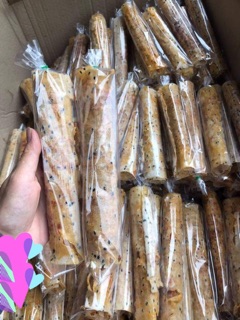 Bánh tránh chà bông ruốc