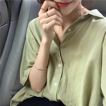 Summer  Korean style loose short-sleeved shirt female solid color blouse top design sense Hong Kong style shirt
