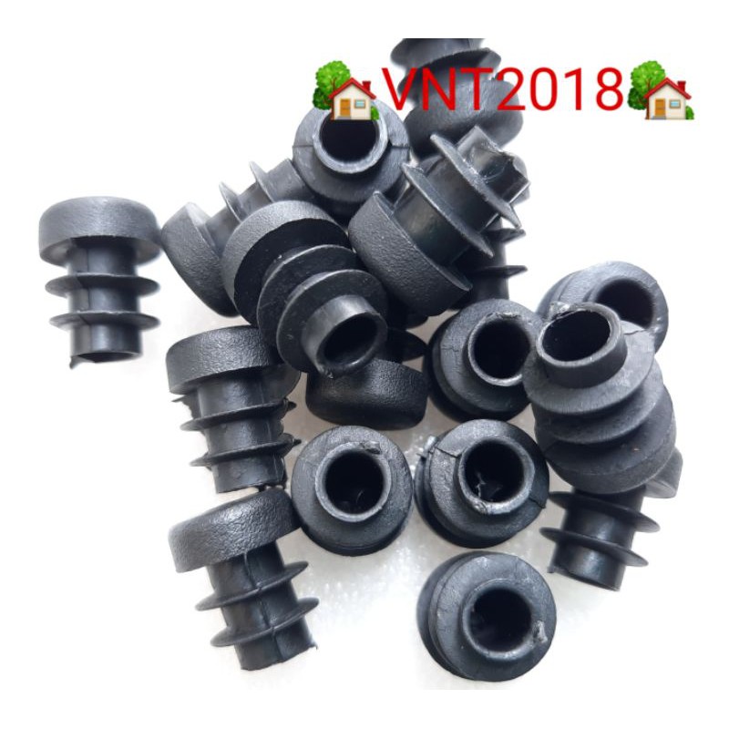 Nút nhựa bịt đầu ống phi 12mm