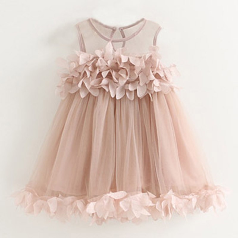 Đầm xòe công chúa thiết kế xinh xắn dành cho bé gái