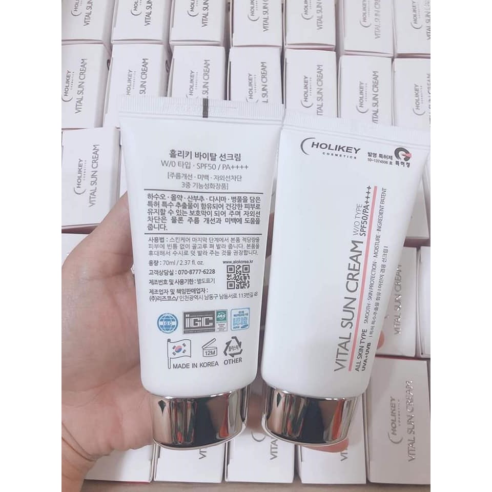 Kem chống nắng bảo vệ da Holikey Vita Sun Cream W/OTYPE SPF50/PA++++ Hàn Quốc 70ml | BigBuy360 - bigbuy360.vn