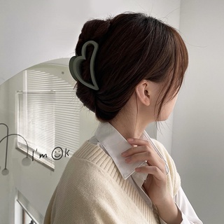 Kẹp tóc càng cua phong cách Hàn Quốc