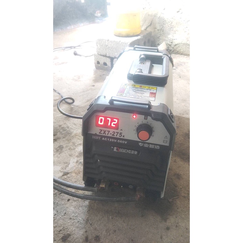 máy phát điện 850w hàng nội địa và máy hàn điện yếu