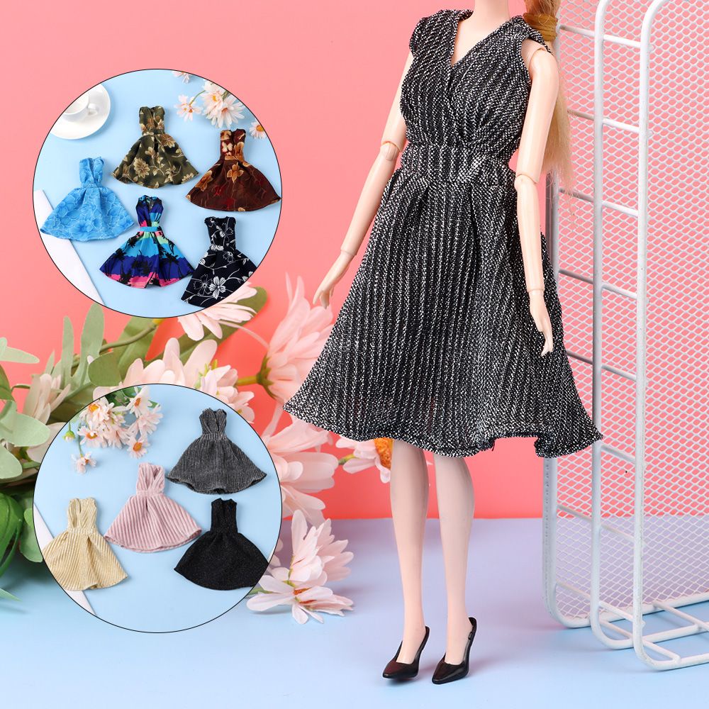 Đầm họa tiết hoa thời trang dành cho búp bê 30cm