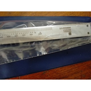 THƯỚC KẸP MITUTOYO 300MM