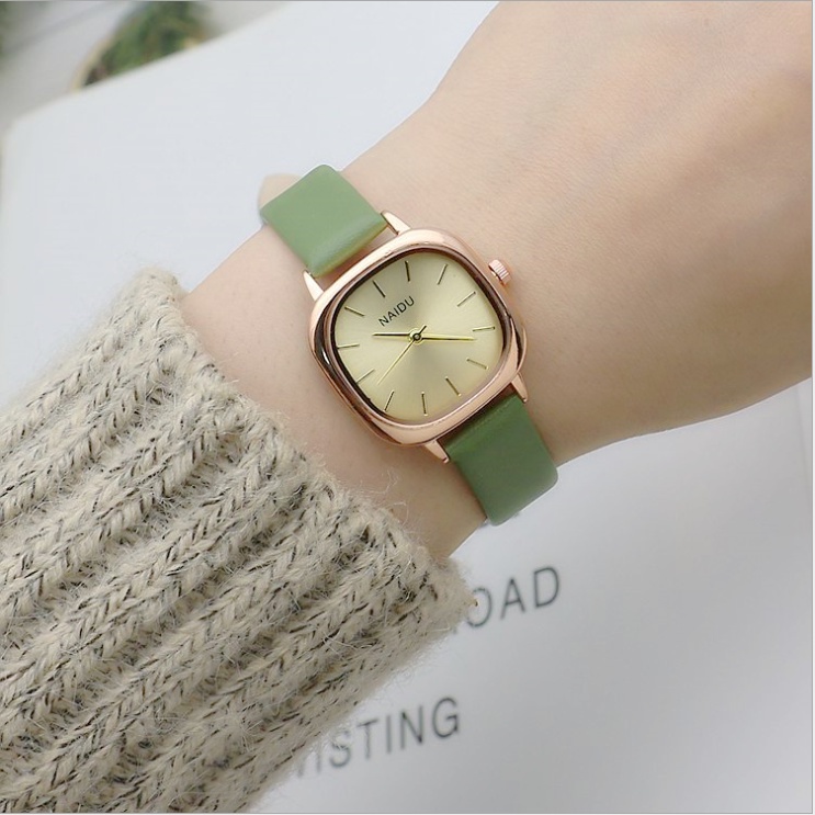 Đồng Hồ Quartz Nữ Mặt Oval Dây Da Cao Cấp