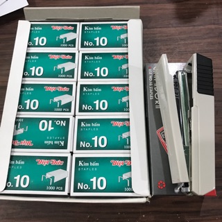 Bộ 1 dụng cụ bấm kim, 4 hộp kim bấm no.10