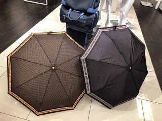 Dù 2 chiều Michael Kors chuẩn hàng nhập