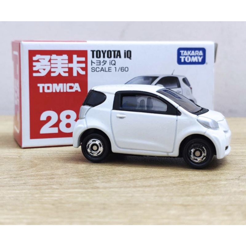 Ô tô mô hình Tomica bằng sắt sưu tập của các bé. Giá rẻ nhất Shopee