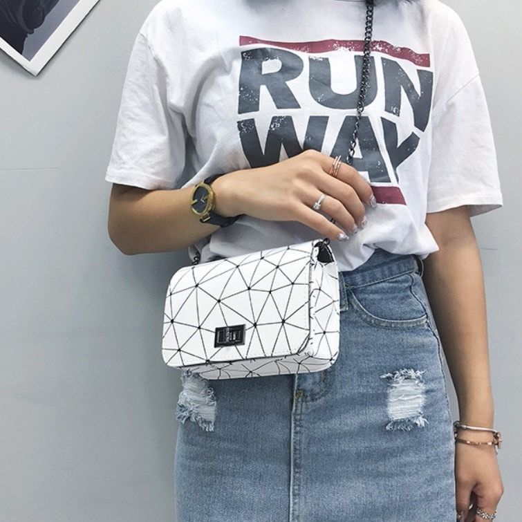 Túi Đeo Vai Hình Vuông Cỡ Nhỏ Họa Tiết Vân Kim Cương Phong Cách Hàn Quốc Thời Trang Cho Nữ