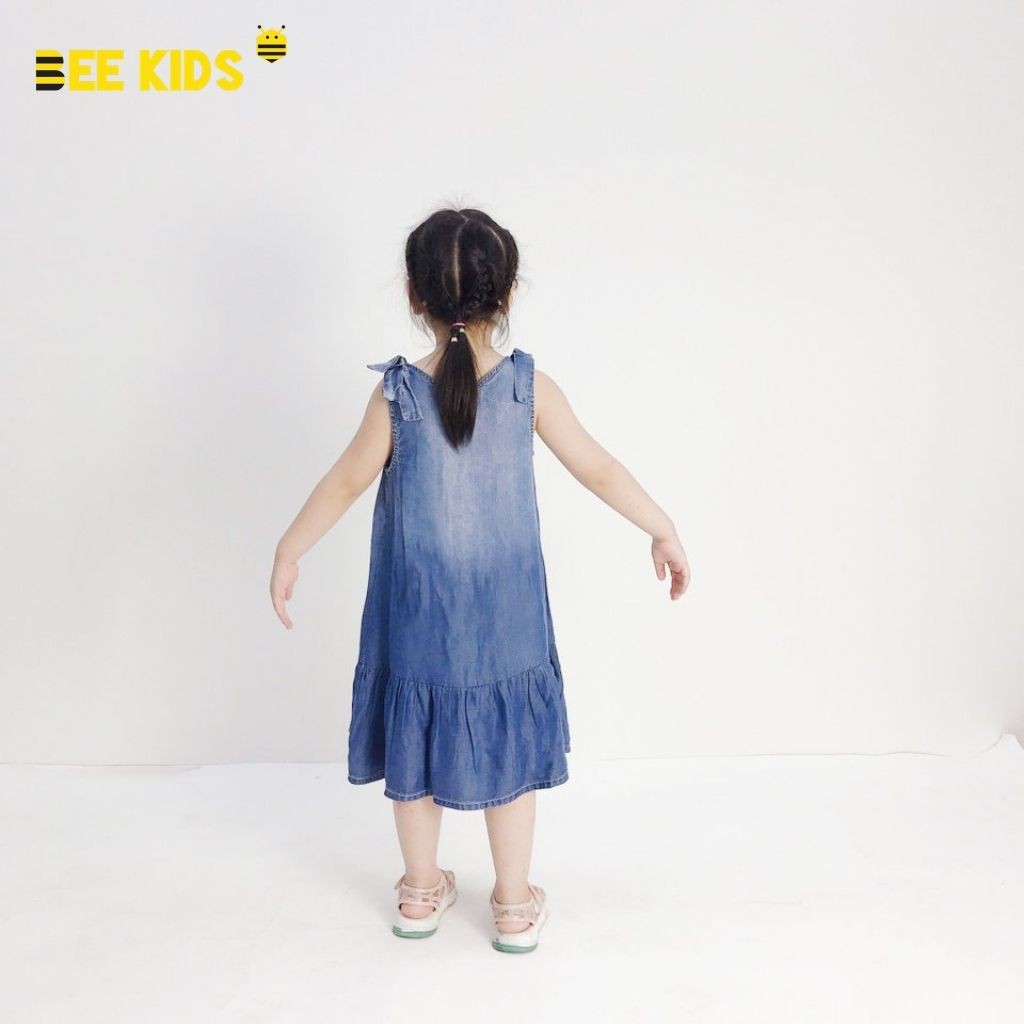 Váy Bò Bee Kids Sát Nách Dáng Suông Chữ A Đuôi Cá Nơ Vai Cho Bé Gái (7 - 12 tuổi) 7DJ01624SX