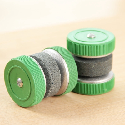 Đá mài dao kéo thiết kế hình tròn phong cách Nhật Bản tiện dụng cho nhà bếp