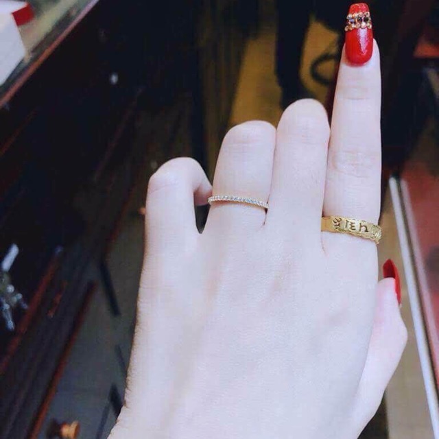 Nhẫn 1 hàng đá 10k gold