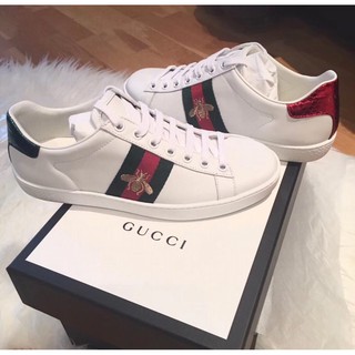 giày Gucci thêu ong