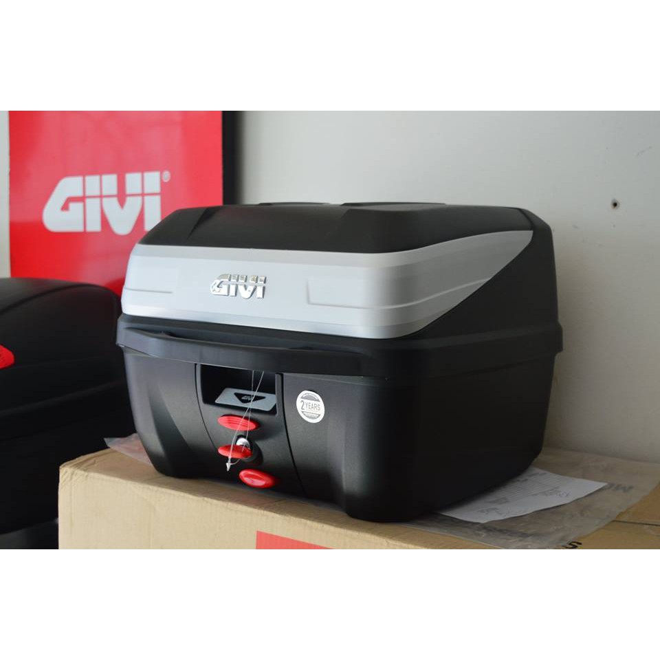 thùng sau givi B32N Bold 32 lít